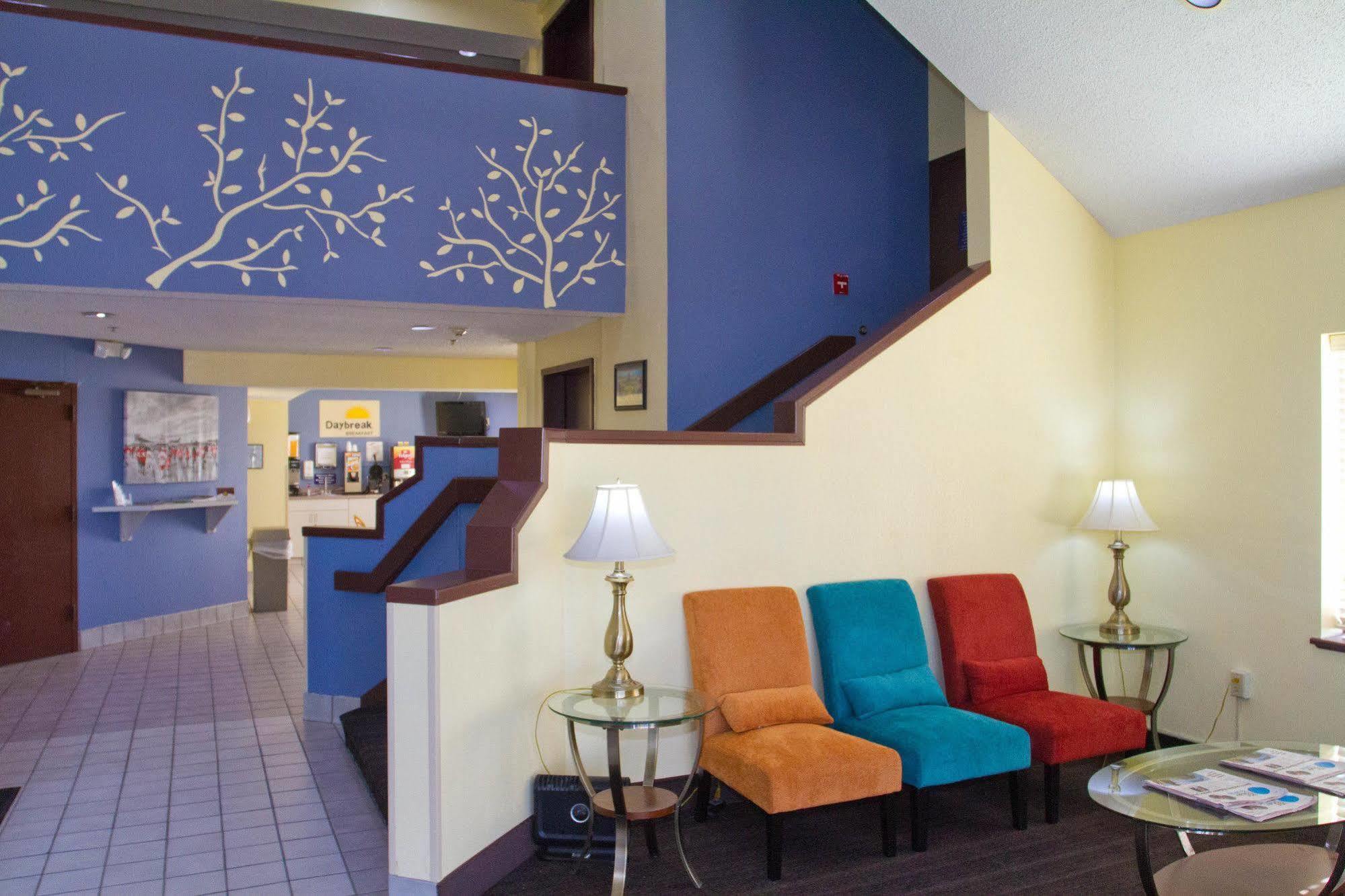 Days Inn By Wyndham Blue Springs Exteriér fotografie